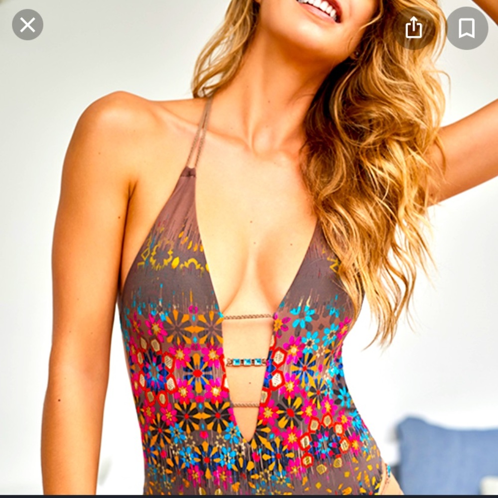 Eco Peace S cut out bathing suit NWOT